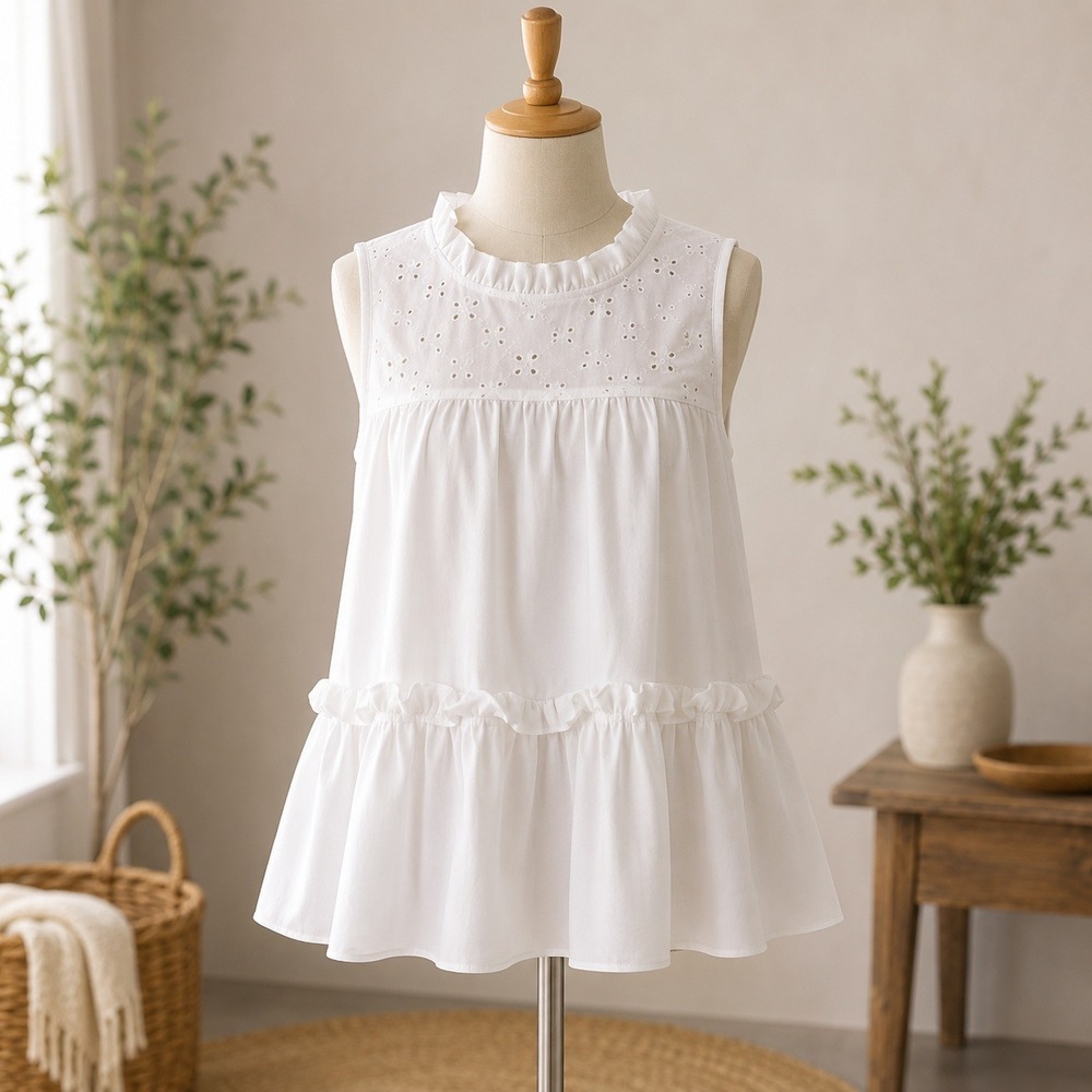 NWT Cupshe Sleeveless Babydoll Top Womens Small White Eyelet Ruffle Tiered